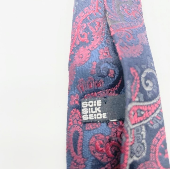 Authentic Christian Dior Silk Monsieur Paisley Tie - Picture 3 of 9